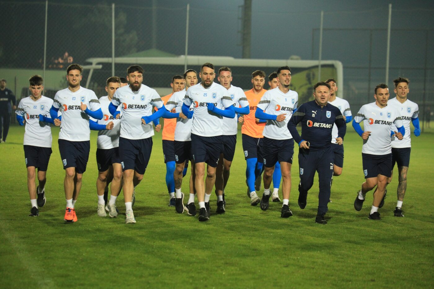 Primele declaraţii ale lui Işfan după transferul la Universitatea Craiova: „Vreau să fim campioni la vară!”. Jucătorul confirmă ProSport: „Au fost discuţii cu Universitatea Craiova de doi ani”