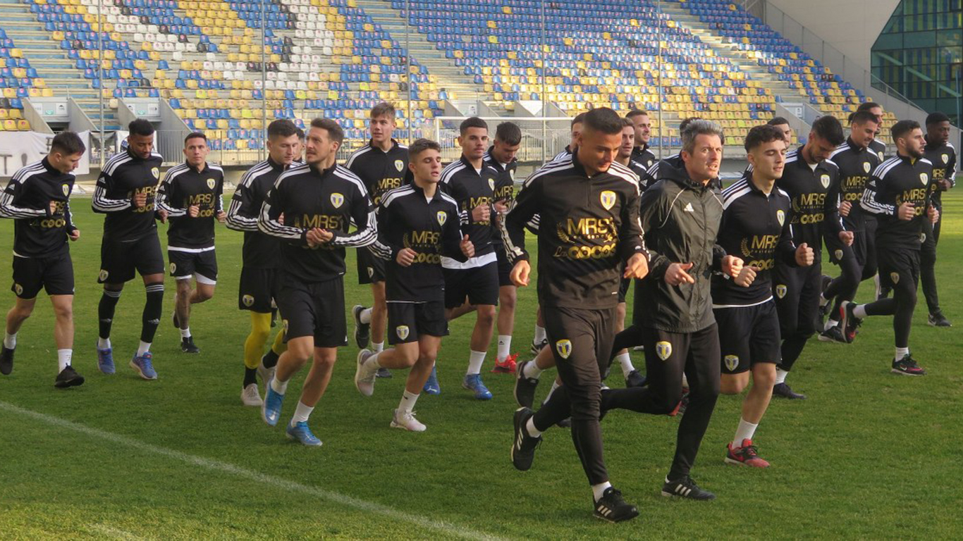 Un jucător care a promovat cu ”U” Cluj și a fost lăsat în Liga 2, în teste la Petrolul
