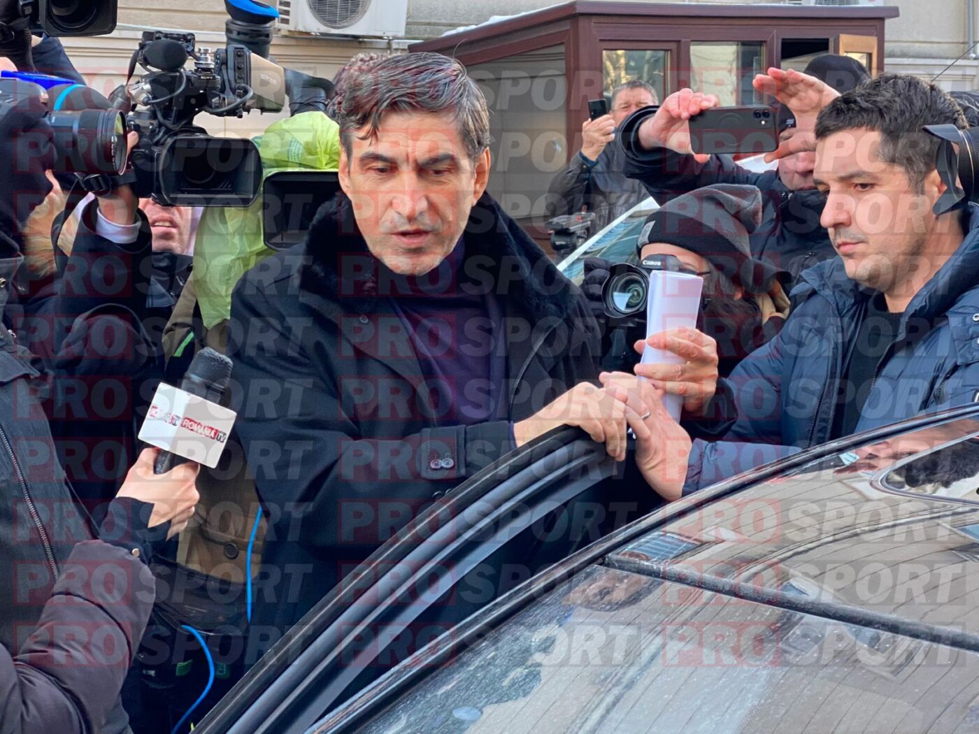 Victor Pițurcă, propus la naționala României de fundașul „de fier” al tricolorilor: „Singurul care ne mai poate duce la un turneu final!” | VIDEO EXCLUSIV