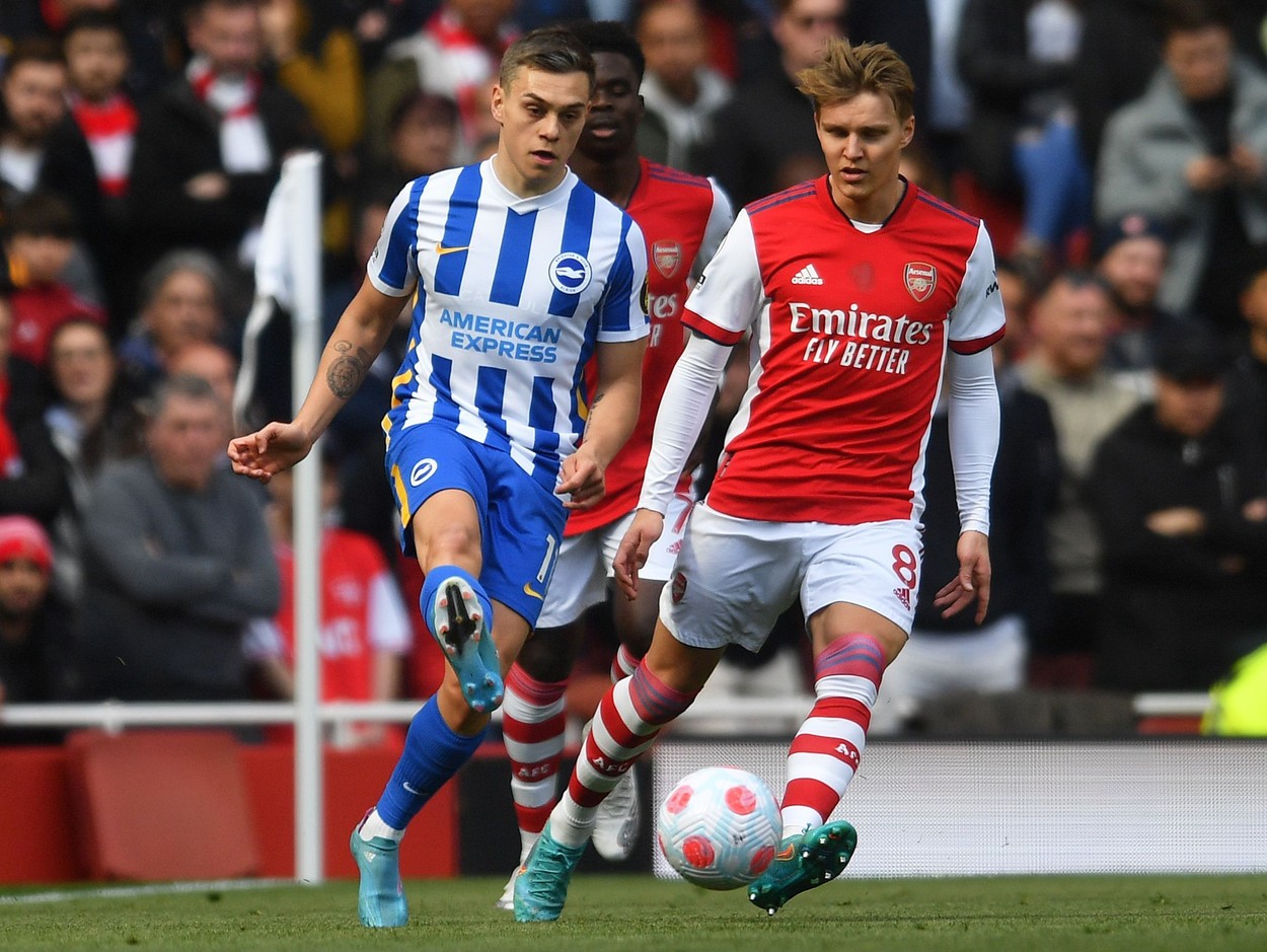 OFICIAL | Arsenal a rezolvat primul transfer al iernii! Mijlocașul care a „explodat” în acest sezon de Premier League a fost prezentat de „tunari”