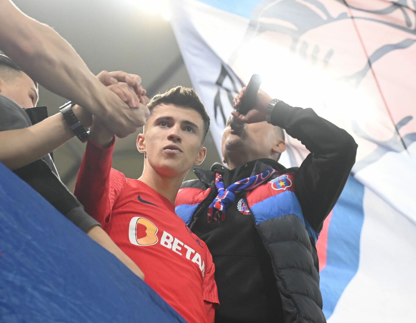 Tavi Popescu a anunțat că vrea să o părăsească pe FCSB: „Mai am de făcut asta, apoi trebuie să plec cât mai rapid în străinătate”. Unde vrea să se transfere: „E cea mai tare atmosferă”
