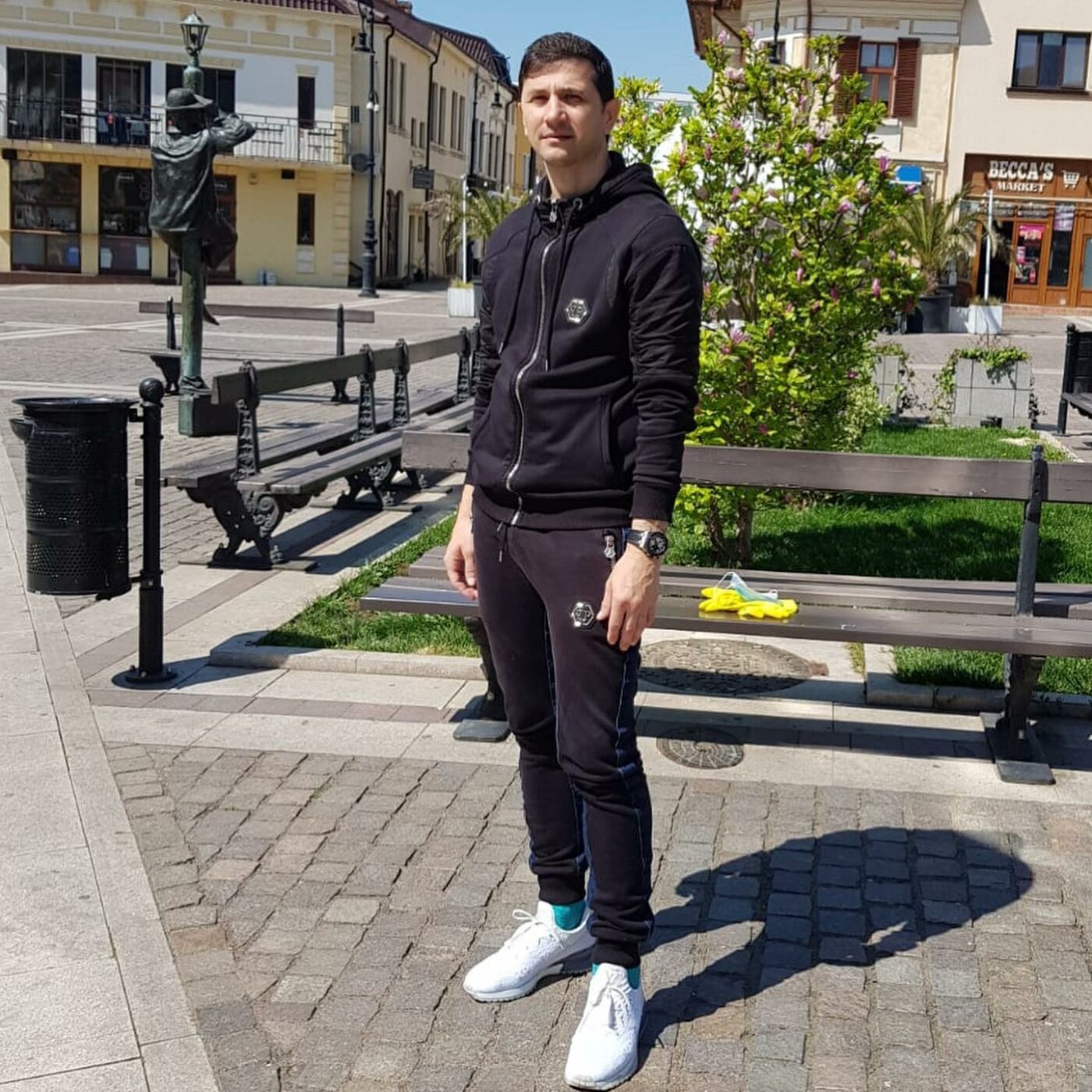 Fabulos! Ce s-a ales de Claudiu Răducanu, fostul golgheter al Stelei și al lui Gigi Becali, renumit pentru gafele lui! E incredibil ce profesie a ajuns să aibă, acum, la 45 de ani!