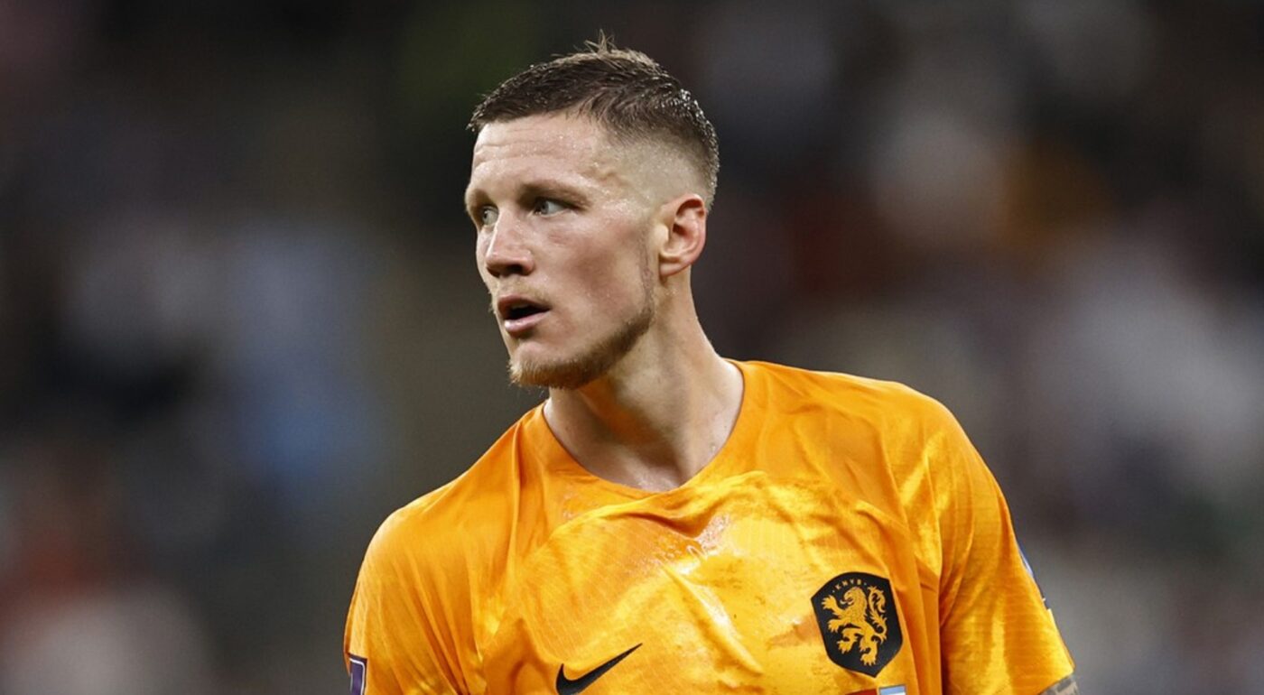 Fostul mare internațional olandez Wesley Sneijder râde cu poftă de interesul lui Manchester United pentru atacantul Wout Weghorst: „Este o farsă!”