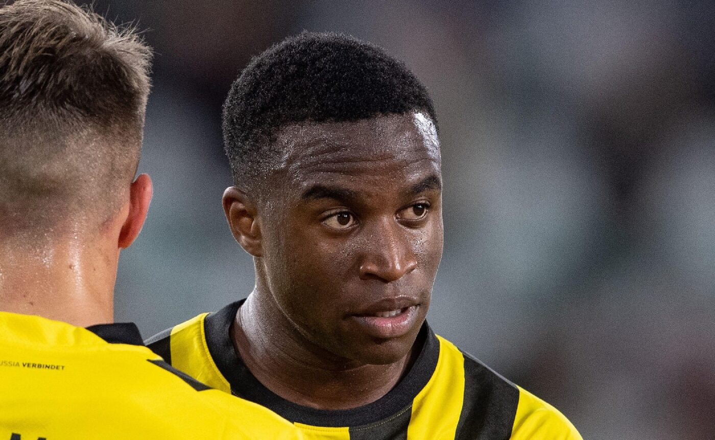 Scandal uriaș în Bundesliga: Youssoufa Moukoko, noul star al Borussiei Dortmund, și-a falsificat data nașterii. Câți ani ar avea, de fapt