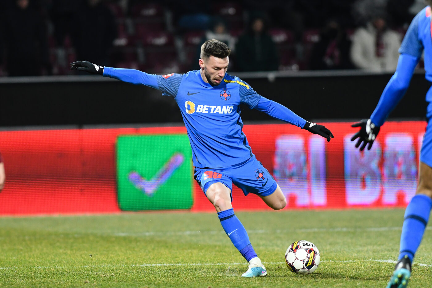 Există loc de surprize? Vezi pontul zilei pentru meciul FC Voluntari – FCSB. Bonus: pariuri din Premier League și La Liga (P)