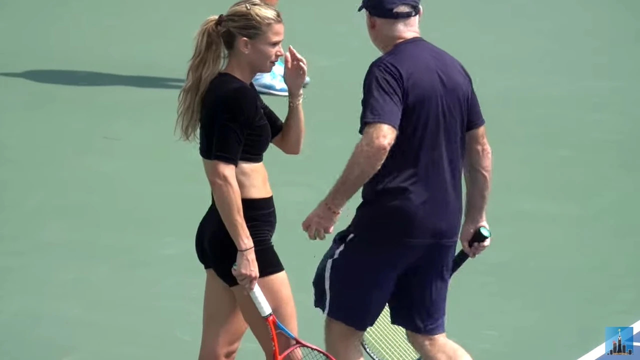 Cine este bărbatul căruia Camila Giorgi i-a dedicat primul titlu după doi ani în circuitul WTA: „Singurul care a crezut în mine!” FOTO