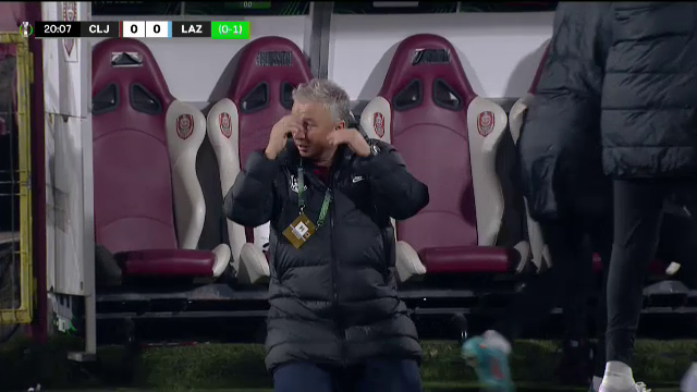 Dan Petrescu, îngenunchiat de Ermal Krasniqi! Faza din CFR Cluj – Lazio care l-a înnebunit pe antrenorul din Gruia | VIDEO