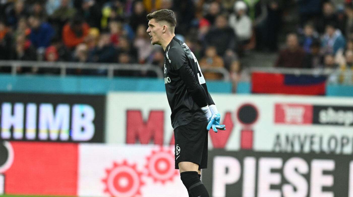 Ștefan Târnovanu și-a pus cenușă în cap după ce a „îngropat-o” pe FCSB în derby-ul cu Universitatea Craiova! Avertisment pentru coechipieri: „Trebuie să fim mai maturi pentru a câștiga campionatul”