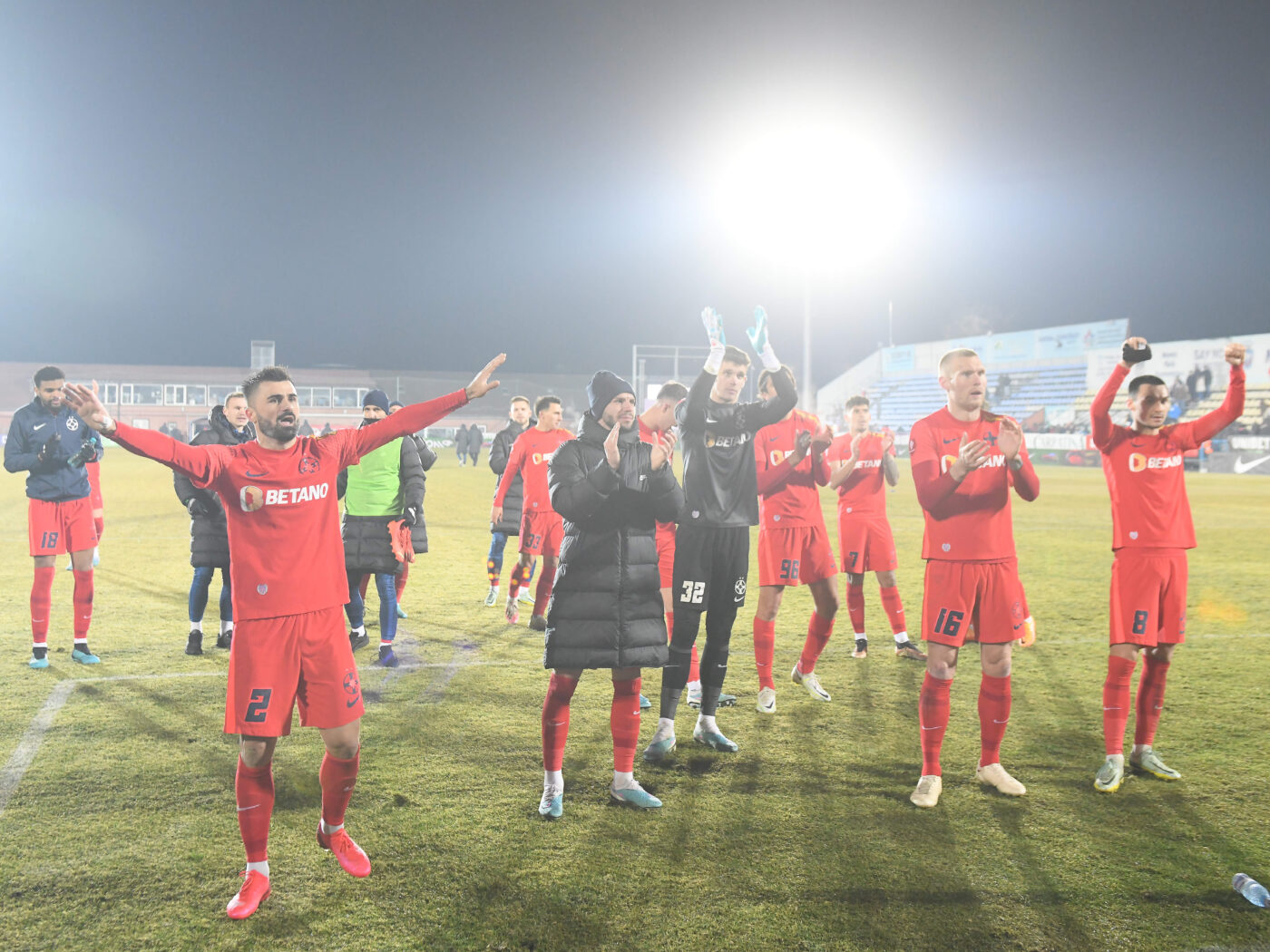 Gigi Becali, gata să se despartă de un alt jucător de la FCSB: „Păi îl las, ce, nu îl las? Adu tu clientul!”