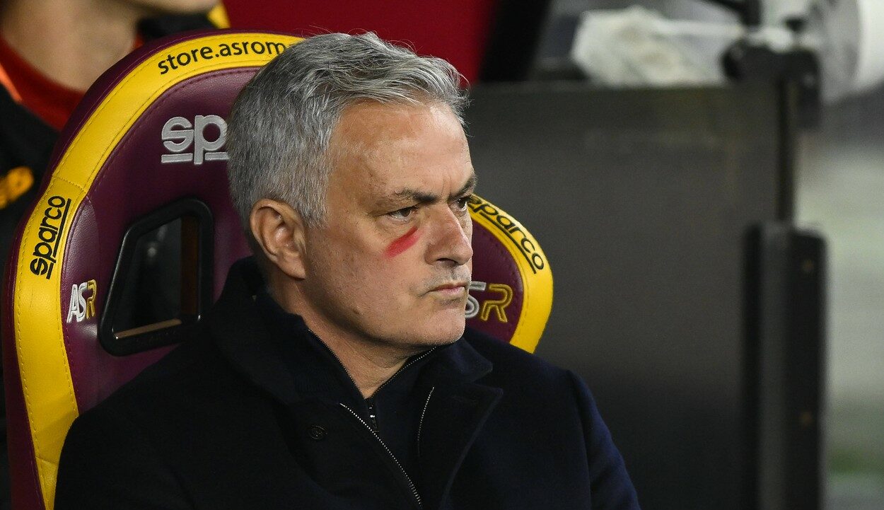 Jose Mourinho la PSG pare un scenariu din ce în ce mai plauzibil! Presa din Franța anunță că s-au făcut deja primii pași