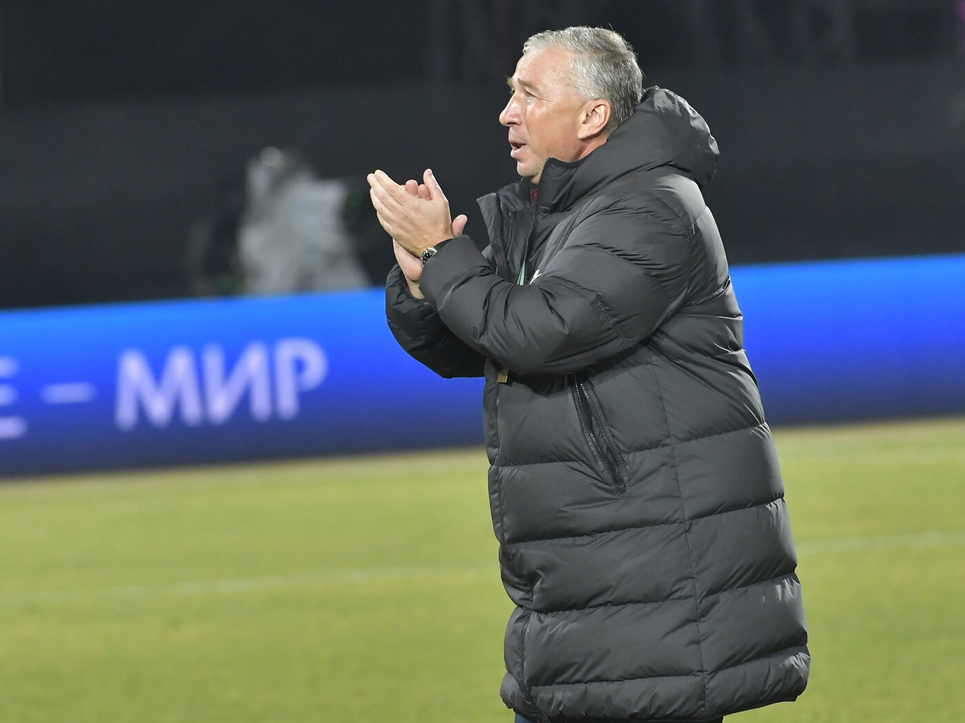 Primele critici la adresa lui Dan Petrescu după CFR – Lazio: „Poate Muhar trebuia schimbat”
