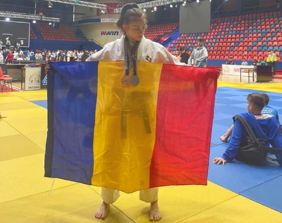 Scandal monstru în sportul românesc! Campioană mondială agresată de antrenor: „A bătut-o, a tras-o de păr și de urechi și apoi a sechestrat-o în cameră”