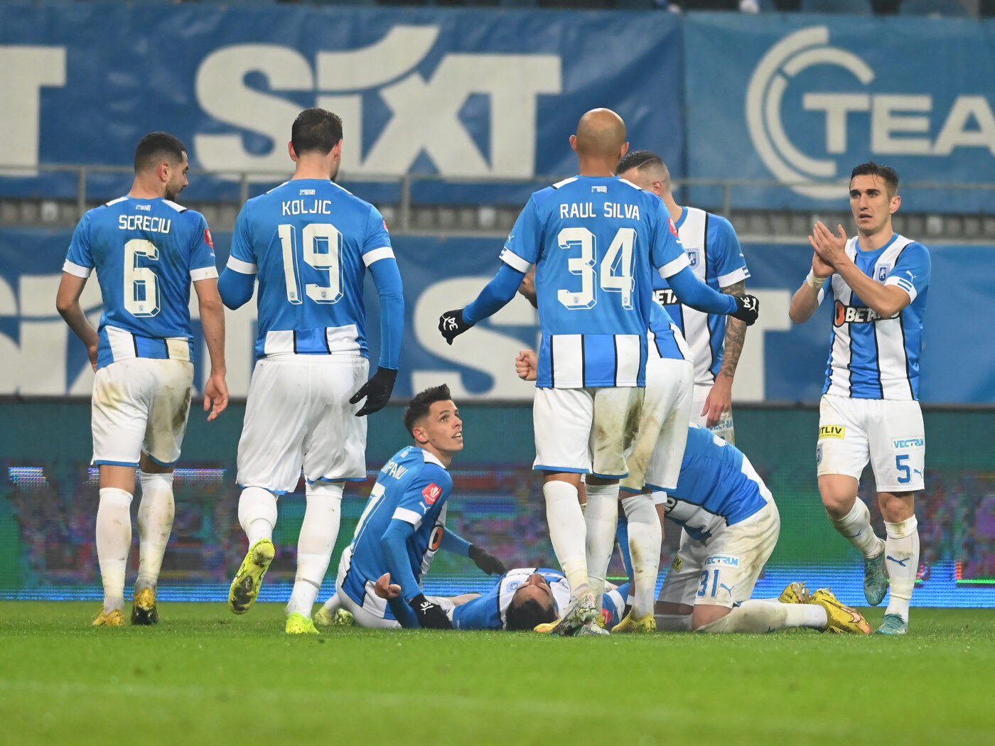 Campioana nu își mai permite vreun pas greșit. Ponturi pariuri pentru Universitatea Craiova – CFR Cluj, derby în Superliga României (P)