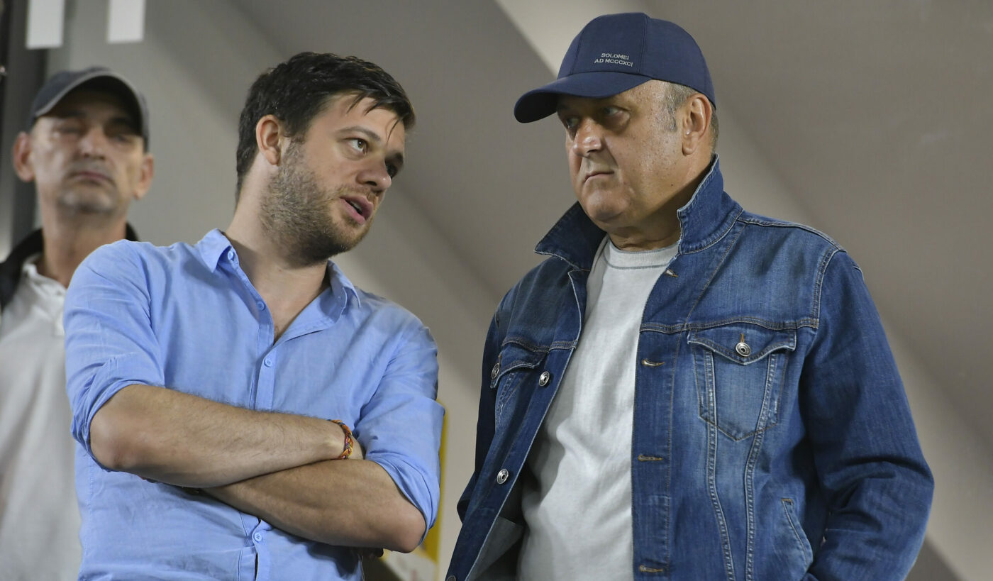 Victor Angelescu a reacționat după ce Adrian Mititelu a declarat că se dezice de suporterii care vor fi prezenți la Rapid – FC U Craiova: „Nu știu exact ce ne asumăm, noi nu putem să interzicem asta!” | VIDEO EXCLUSIV ProSport Live