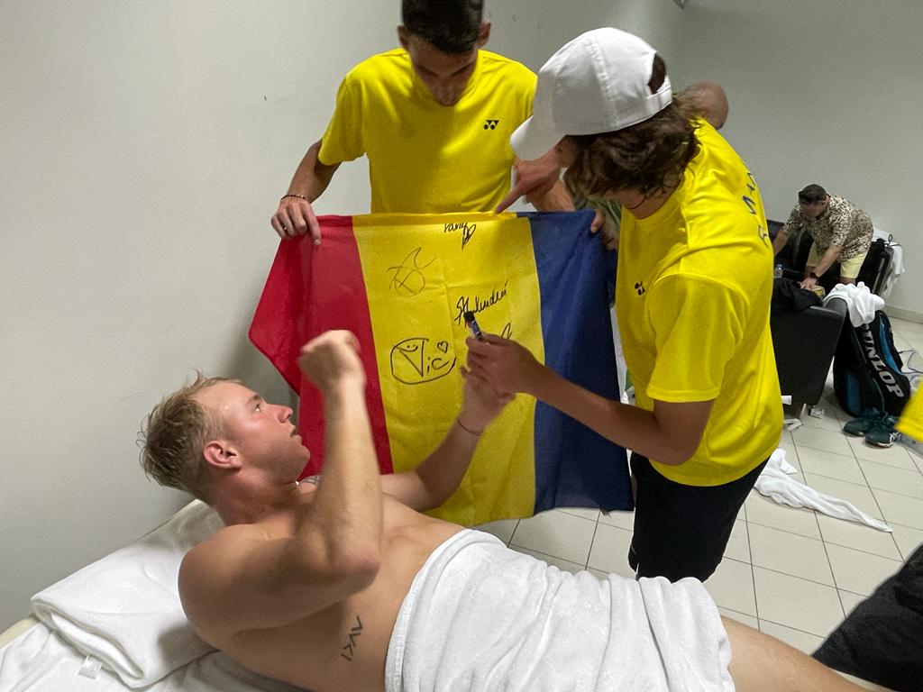 Corespondență din Bangkok | Filip Jianu, față în față cu visul carierei: „E cu totul altceva!”. Ține România pe harta tenisului mondial, deși a fost titularizat cu 14 ore înaintea barajului din Thailanda | VIDEO EXCLUSIV