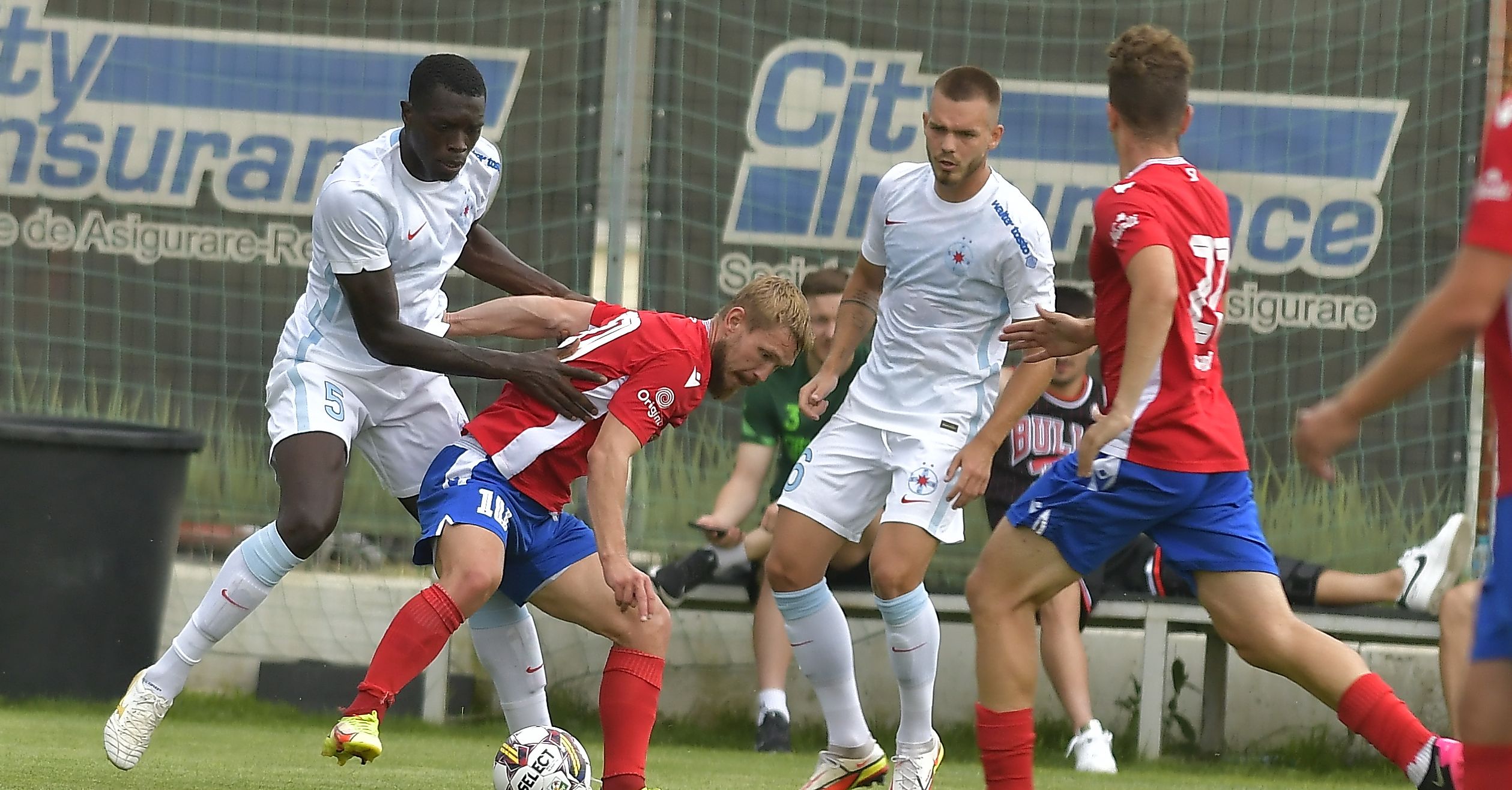 Fostul jucător al lui FCSB râde de fundașii lui Gigi Becali