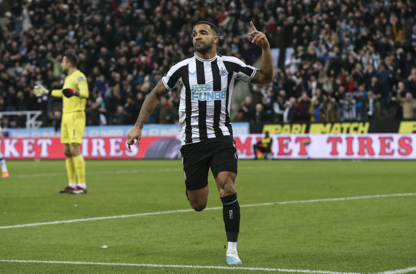 Newcastle United – Liverpool, duel pentru Top 4. Vezi ponturile zilei din Premier League și Superliga României (P)