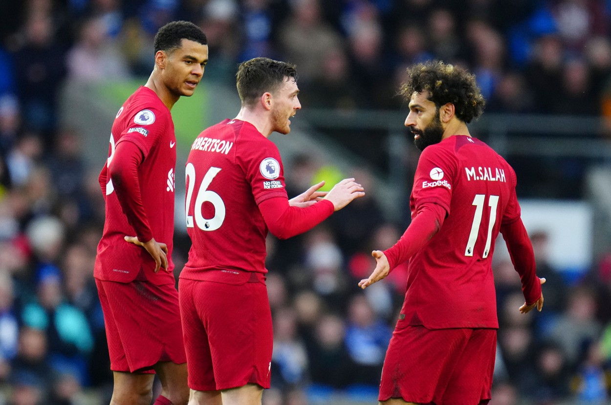 Suporterii lui Liverpool s-au săturat! Fotbalistul transferat pe o sumă imensă în această iarnă, făcut praf după prima lună în tricoul „cormoranilor”: „E absolut inutil! Nu face nimic”