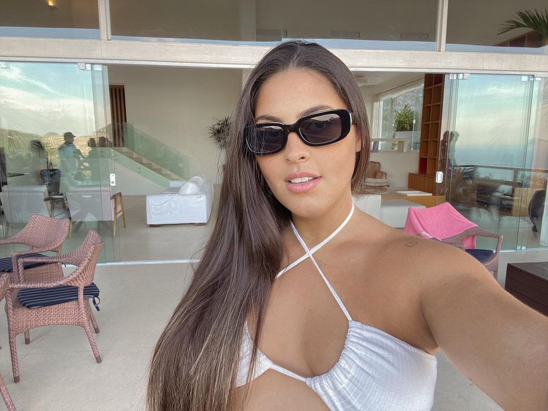 Fiica unui fost fotbalist brazilian și-a făcut OnlyFans, la scurt timp după ce a devenit mamă pentru prima dată. E uluitor cum își atrage fanii | GALERIE FOTO