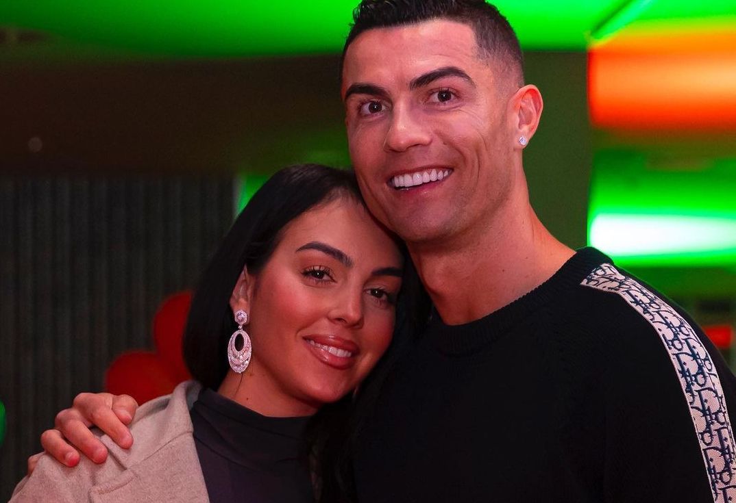 Veste dură pentru partenera de viață a lui Cristiano Ronaldo! Fotbalistul portughez ar fi înșelat-o pe Georgina Rodriguez. Abia acum au ieșit la iveală detalii despre aventura starului