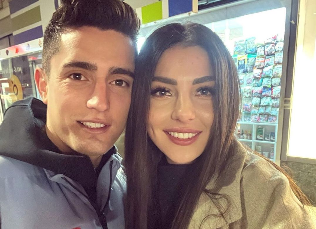 A doua oară e cu noroc! Steliano Filip s-a cununat civil cu actuala iubită, după ce a divorțat cu scandal de mama fiicei lui. Primele imagini de la eveniment | FOTO