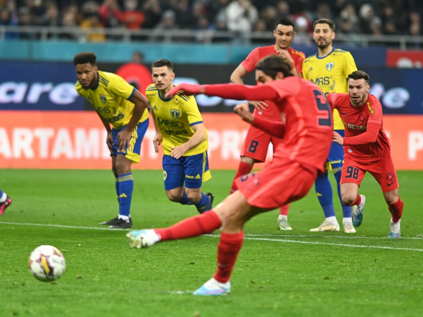 Bunicul lui Andrea Compagno a ratat o sumă imensă la pariuri pe FC U Craiova! Ce spune după un nou gol marcat de nepotul său la FCSB