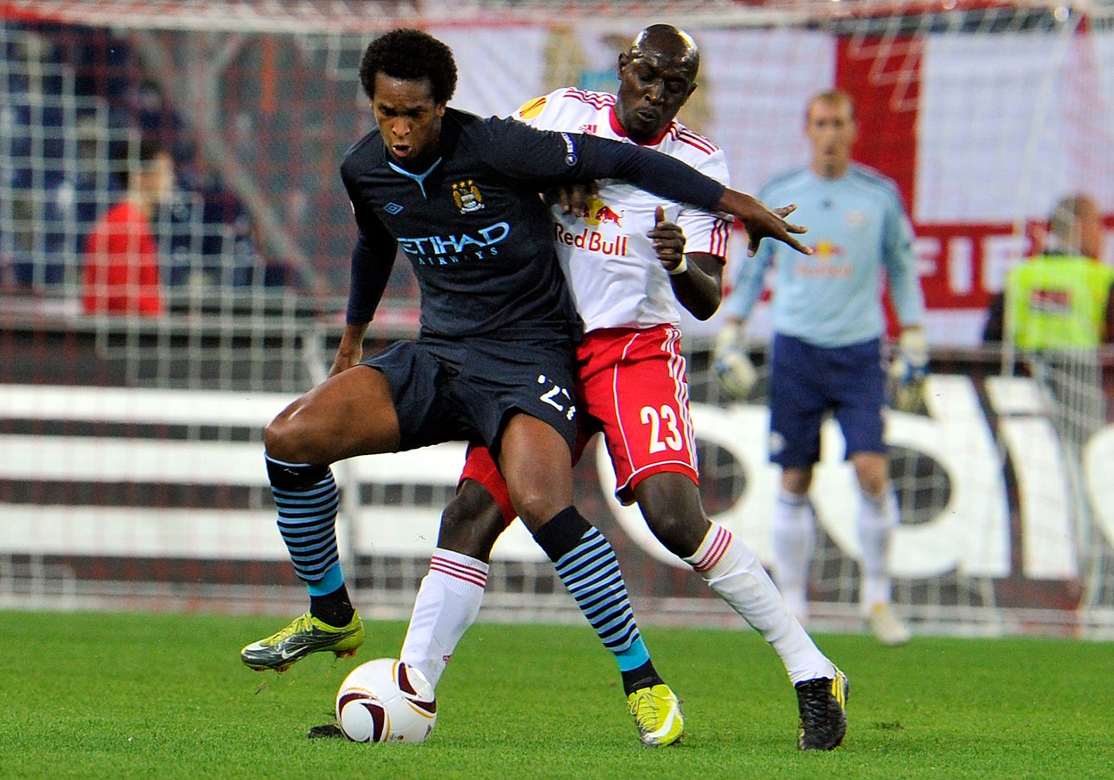 CFR Cluj lucrează la transferul începutului de an: fostul atacant de la Manchester City, cu 20 de selecții în naționala mare a Braziliei, dorit în Gruia! Fotbalistul a marcat 5 goluri pentru „Selecao”