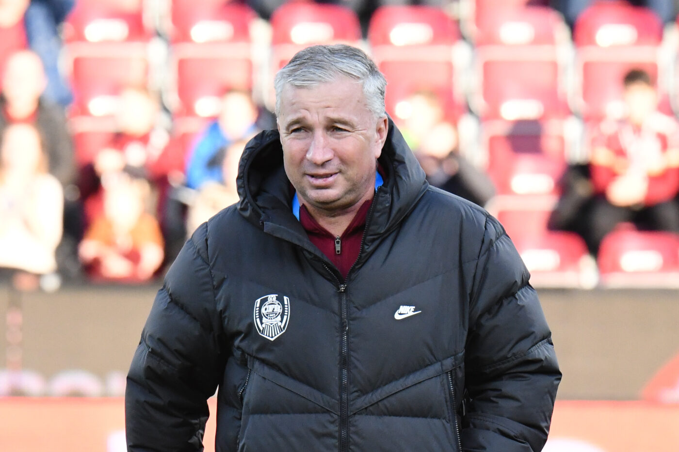 Dan Petrescu, reacție incredibilă după ce CFR Cluj a fost sancționată de UEFA. Antrenorul avertizează înainte de play-off-ul Superligii. „O exagerare!”