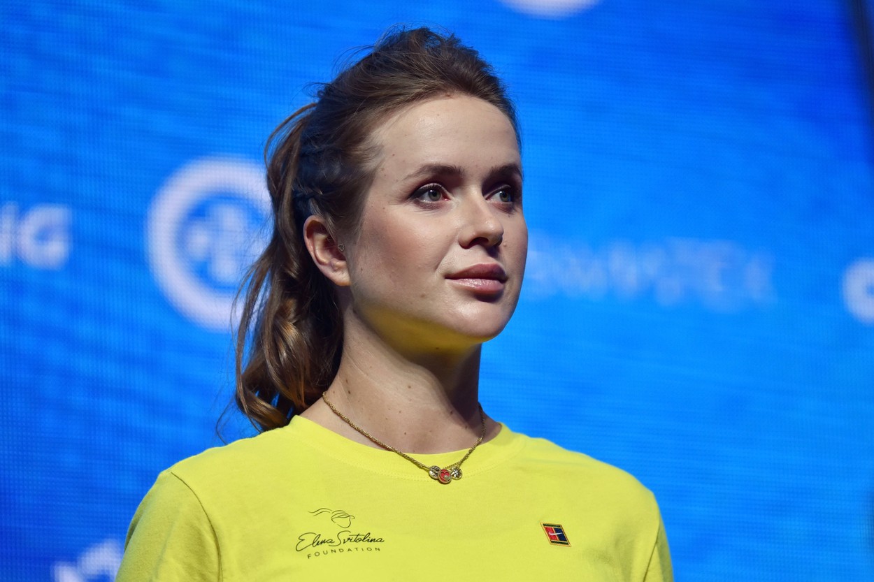 Elina Svitolina, rivala din Ucraina a Simonei Halep, îmbracă uniforma militară! Gestul jucătoarei face înconjurul planetei: „Eroii noștri!”