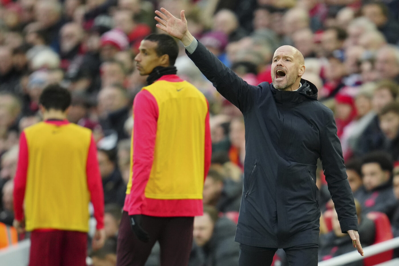 Erik ten Hag își distruge jucătorii după umilința istorică suferită în fața lui Liverpool. „Niște amatori! E de neacceptat!”