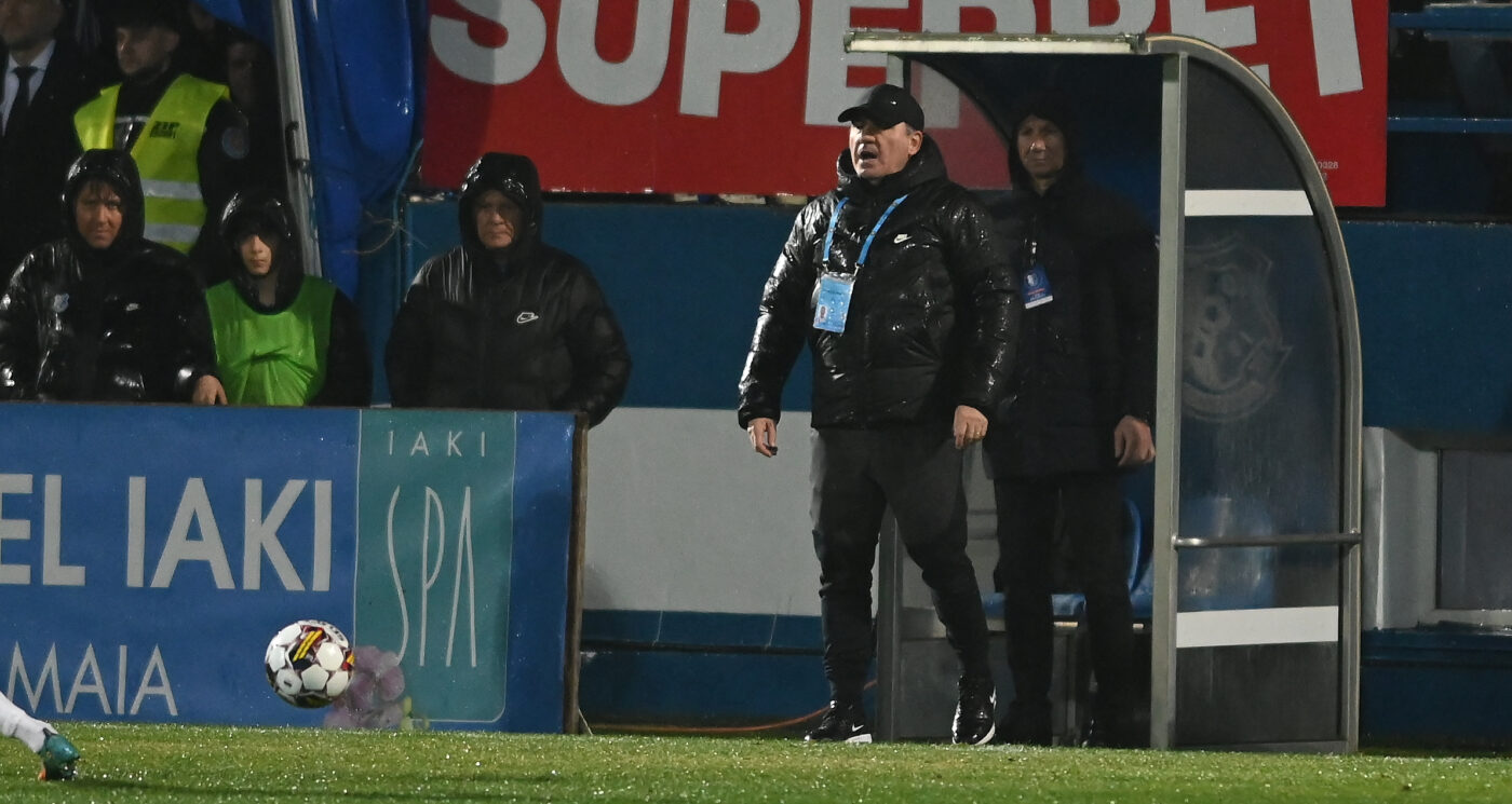 Gheorghe Hagi le răspunde suporterilor giuleșteni după ce au făcut scandal la Farul – Rapid: „Să nu uite asta! Nu putem să facem astfel de gesturi, nici ei nu fac”