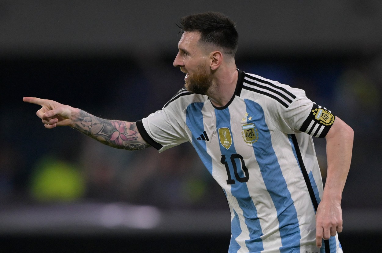 Superstarul Leo Messi a „zburat” peste borna de 100 de goluri la naționala Argentinei, după hattrickul de senzație din prima repriză a amicalului cu minuscula Curacao!