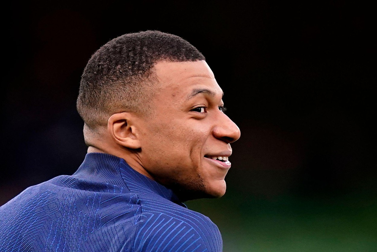 Kylian Mbappe la Real Madrid, din nou aproape de realizare! Presa din Spania susține că starul francez le-a promis madrilenilor că li se va alătura