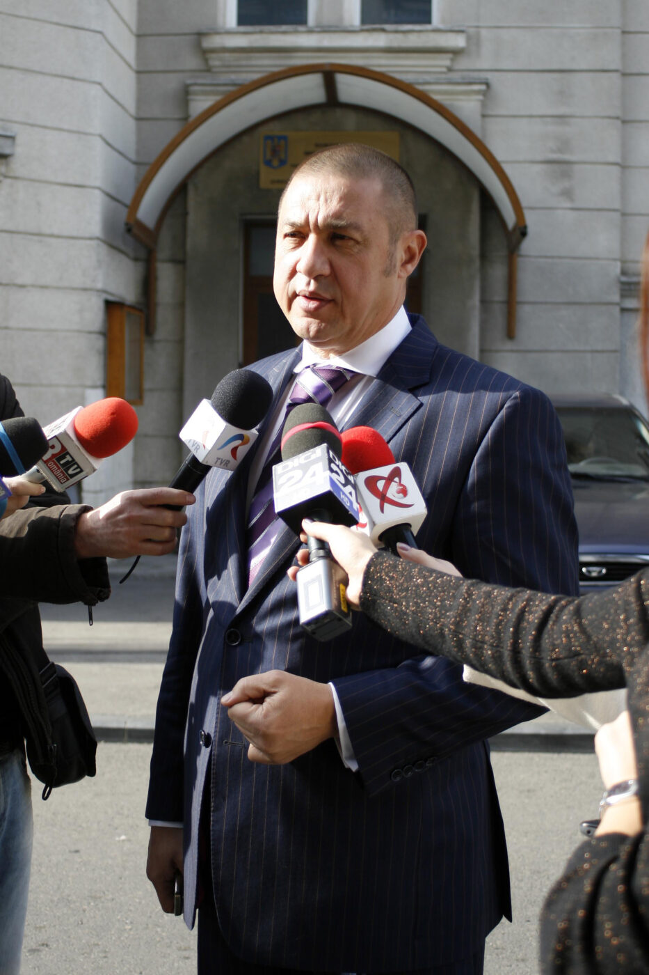 „Nu va mai realiza nimeni în 100 de ani ce a făcut Rudi pentru boxul românesc”. Fosta soție a lui Rudel Obreja deplânge pugilismul intern și-și povestește viața spectaculoasă de promotor și agent. „În Pakistan umblam cu pază armată după mine” | EXCLUSIV