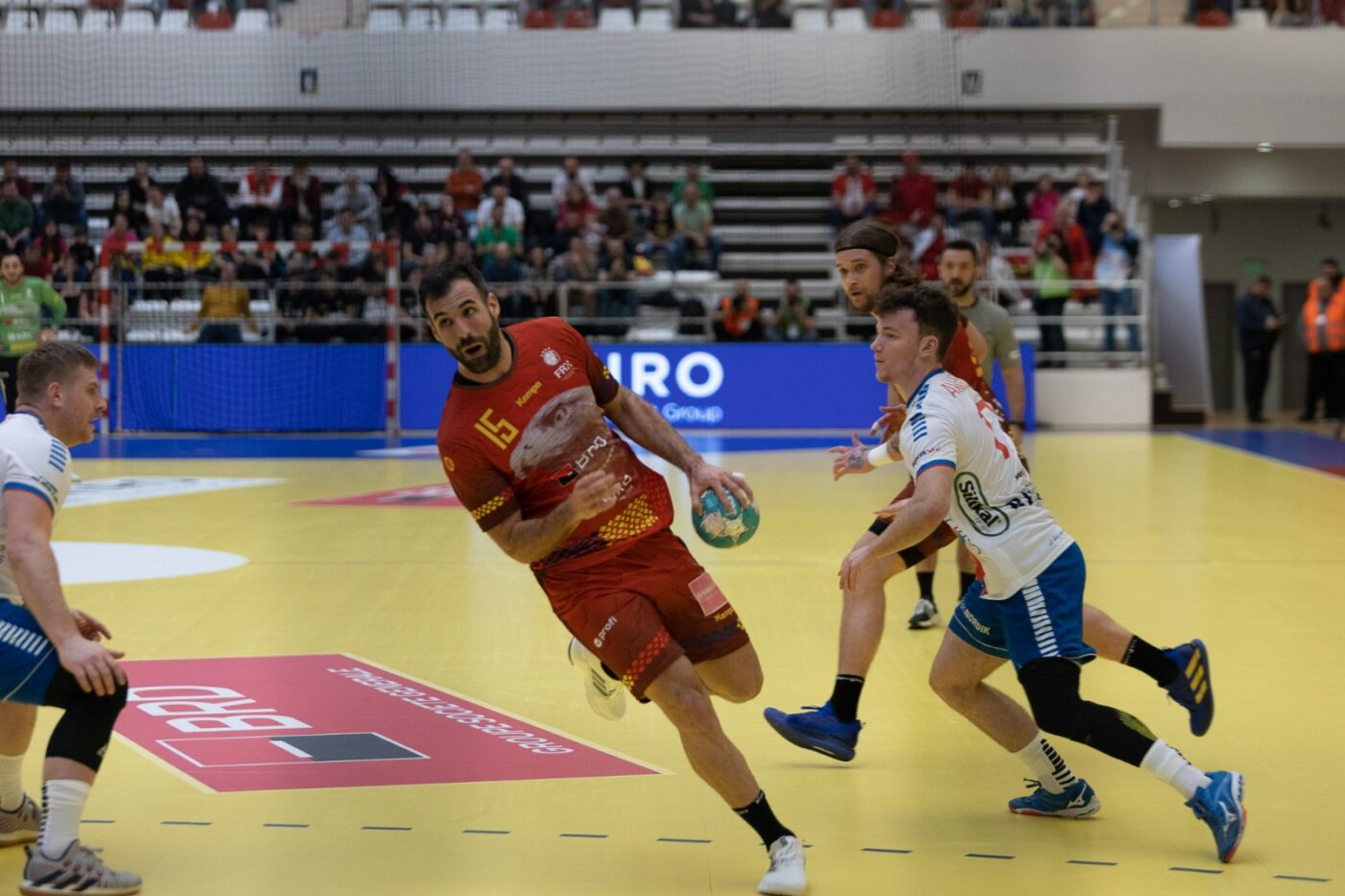 Ne-am luat revanșa în fața propriilor fani la handbal! România, victorie clară în returul cu Insulele Feroe, din preliminariile Campionatului European
