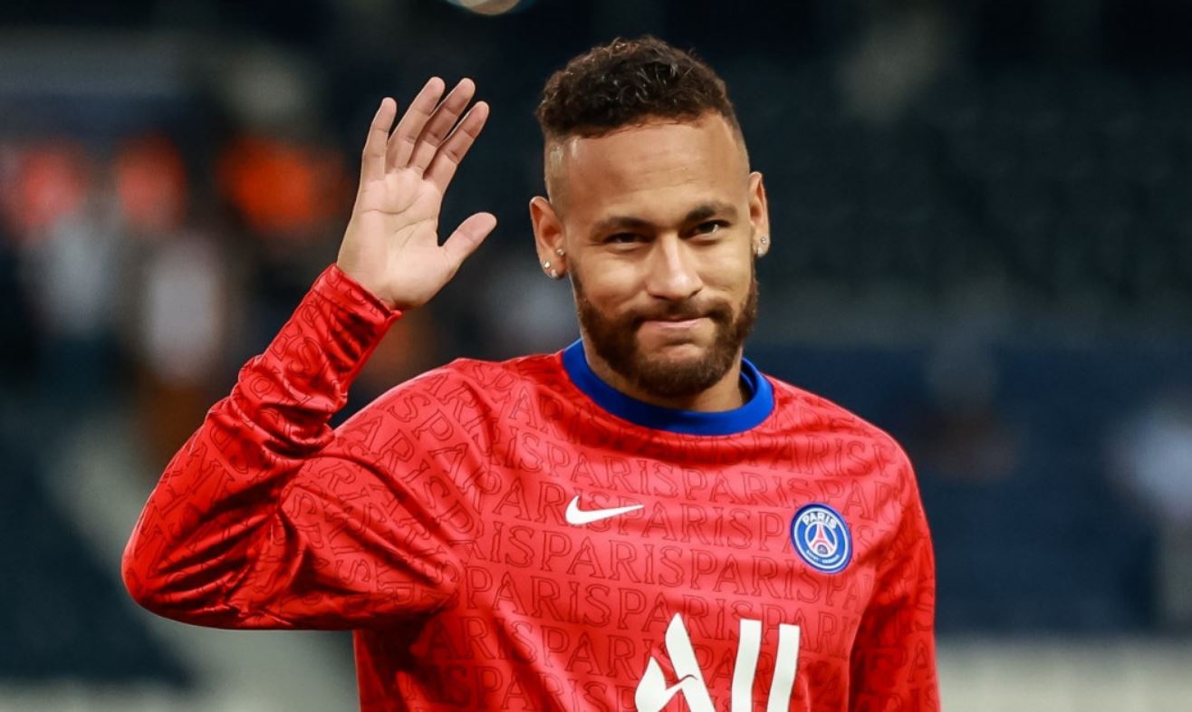 Neymar, pus în situația de a alege între cluburile miliardare ale Europei! Negocieri intense cu PSG și Manchester City în prim-plan