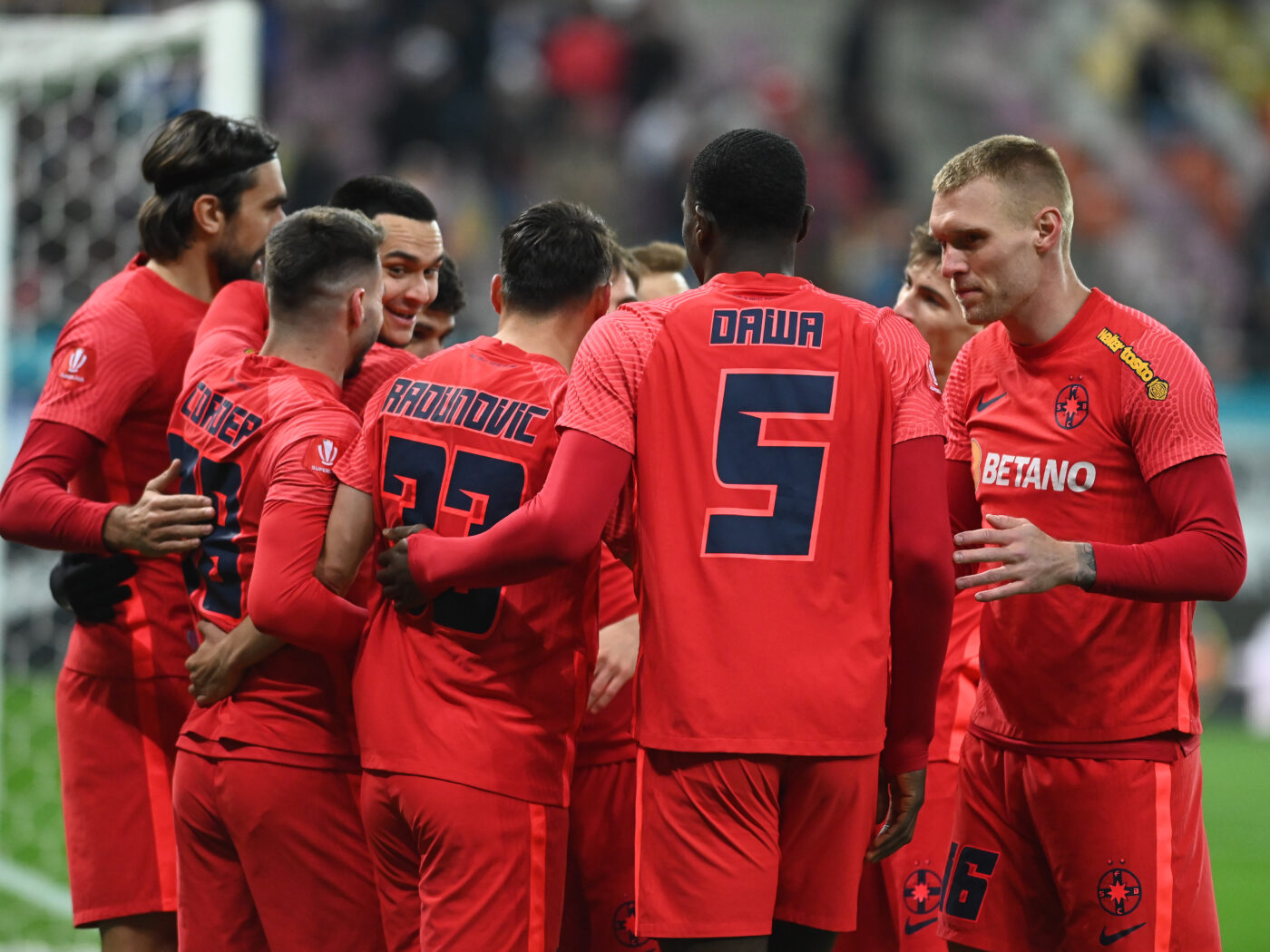 Probleme mari pentru FCSB înaintea derby-ului cu Universitatea Craiova! Fundașul central, out pentru partida de pe Arena Națională. „Are gripă de tip B!”