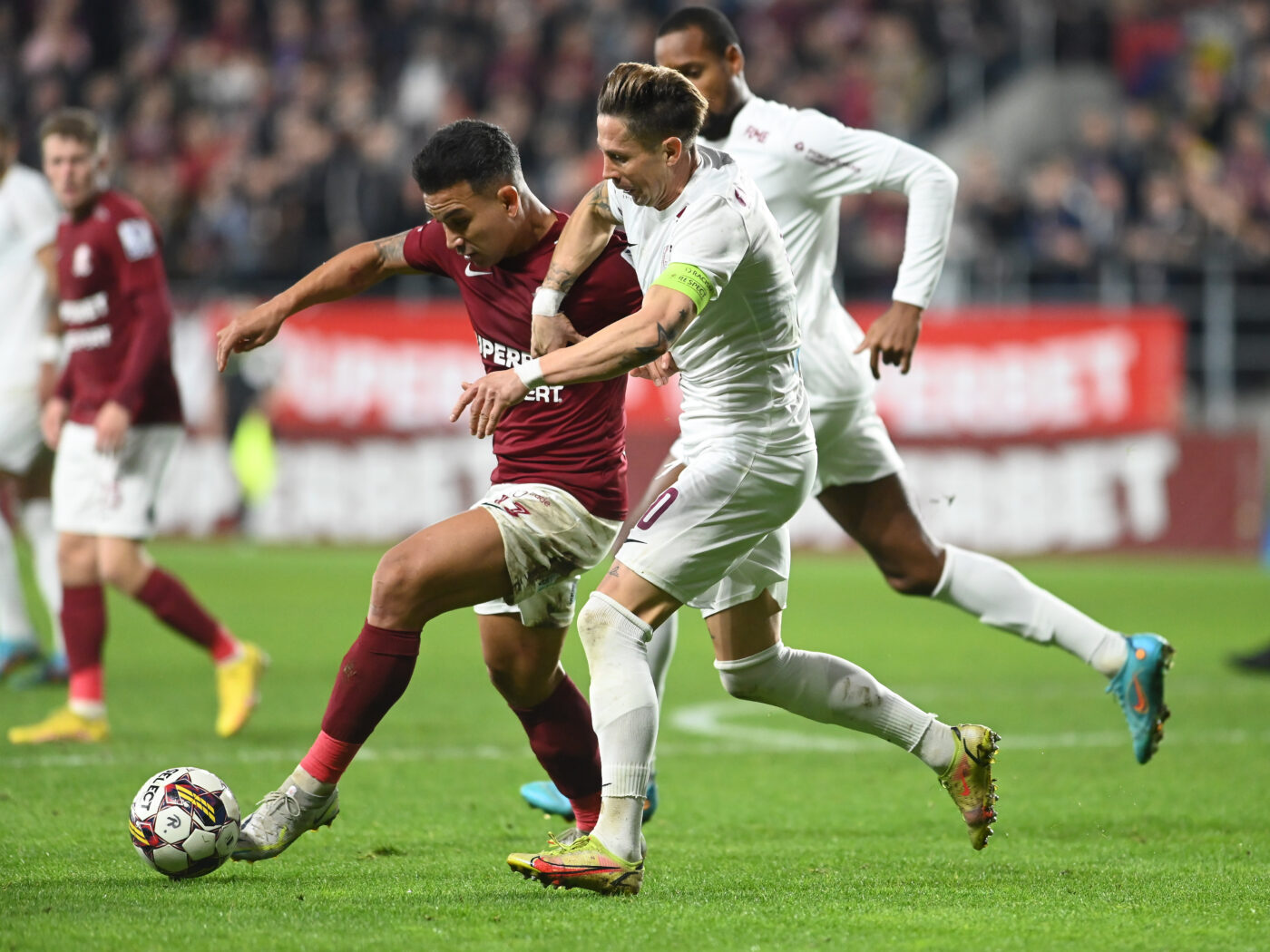 CFR Cluj – Rapid 2-1, Live Video Online, în prima etapă din play-off. Primă repriză de foc în Gruia! Pauză
