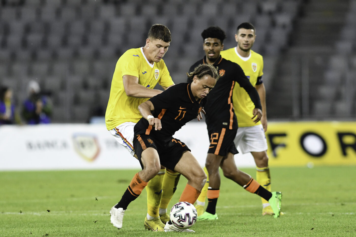 Andrei Coubiș nu vrea să mai audă de România. „La Euro U19, a stat o oră la taclale în cameră cu doi colegi de la Milan și l-au acuzat că voia să vândă meciul cu Italia”. Tatăl jucătorului dezvăluie întâmplările de la lot care l-au determinat pe fiul său să închidă ușa în nas federației | EXCLUSIV