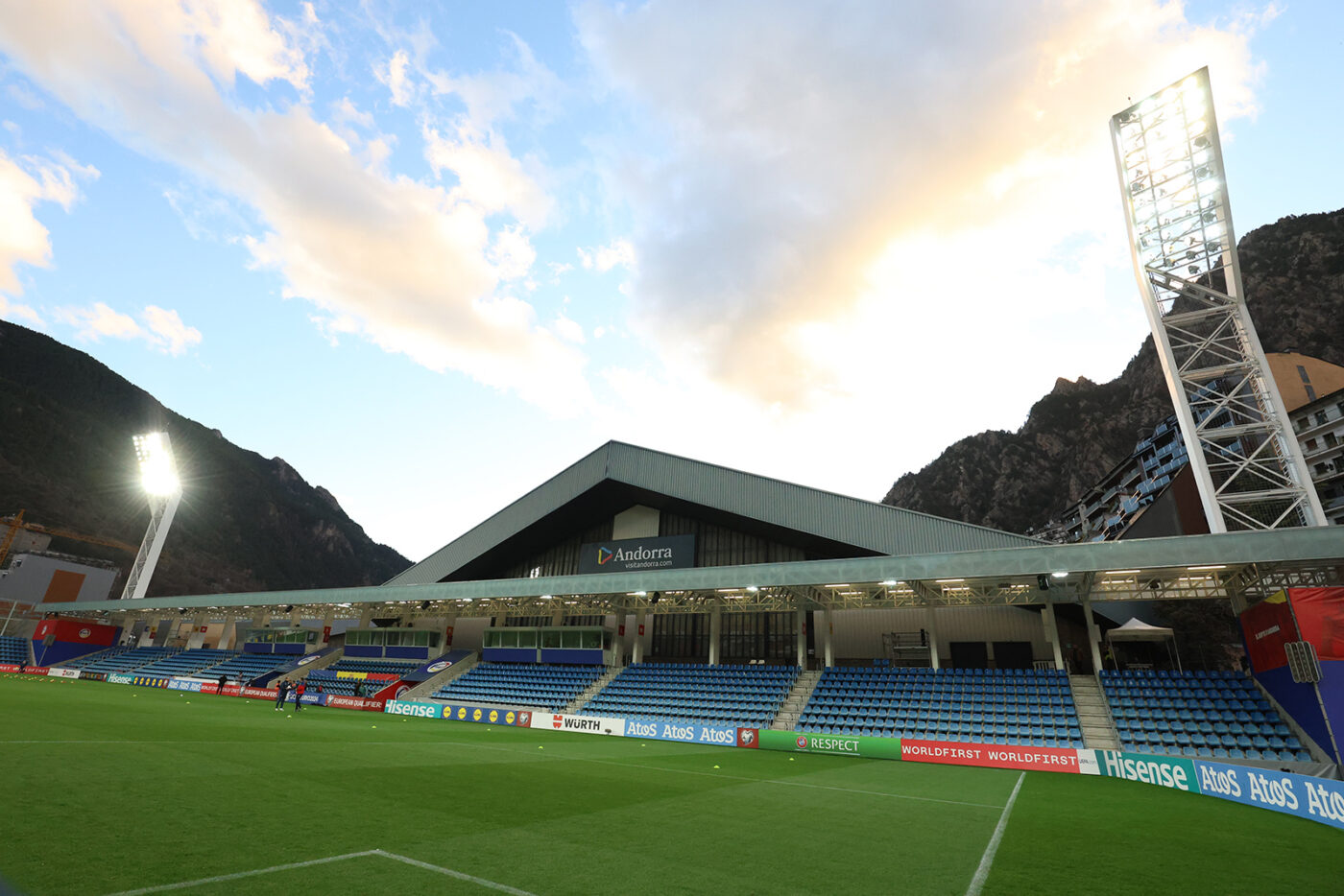 Românii vor lua cu asalt „Estadi Nacional”! Sold-out la Andorra – România! Câți suporteri „tricolori” merg să vadă partida din preliminariile pentru EURO 2024