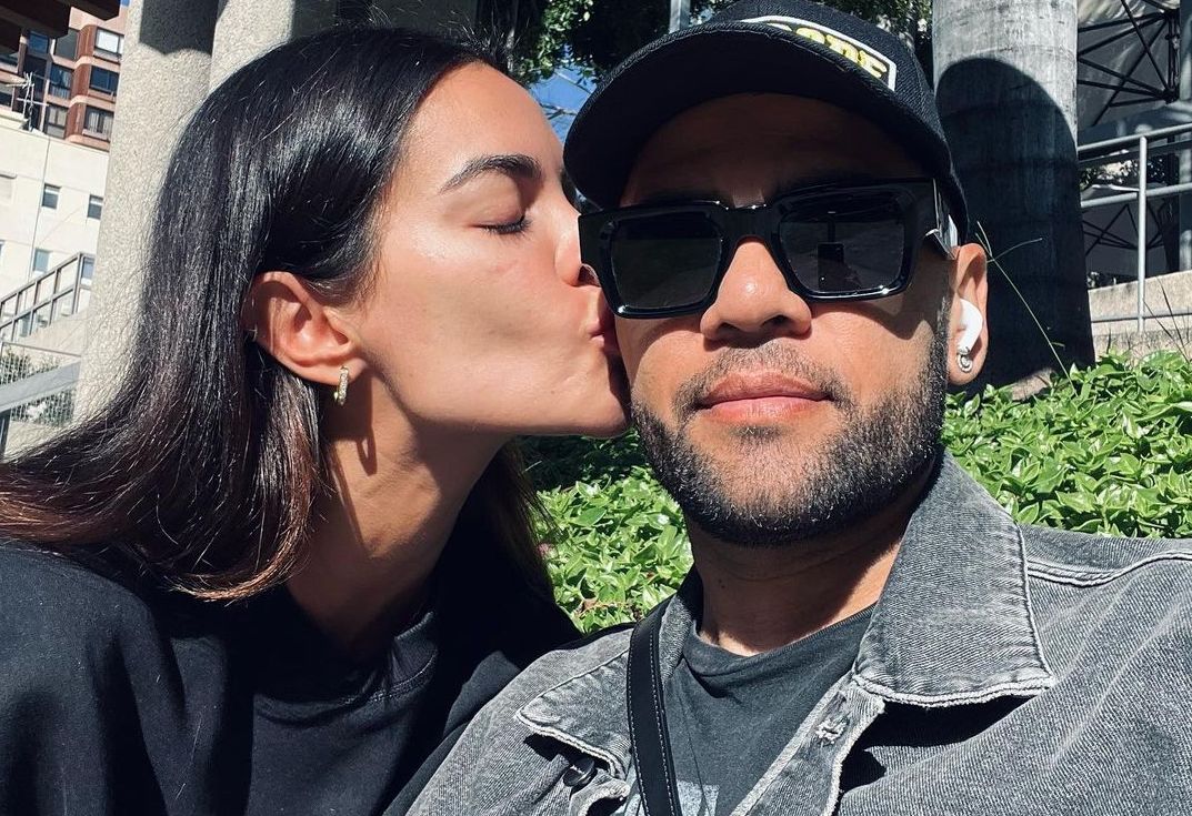 Fosta soție îl afundă și mai mult pe Dani Alves! Joana Sanz a rupt tăcerea și a scos la iveală detalii șocante despre fotbalistul brazilian: „M-a înșelat când mama era pe moarte”