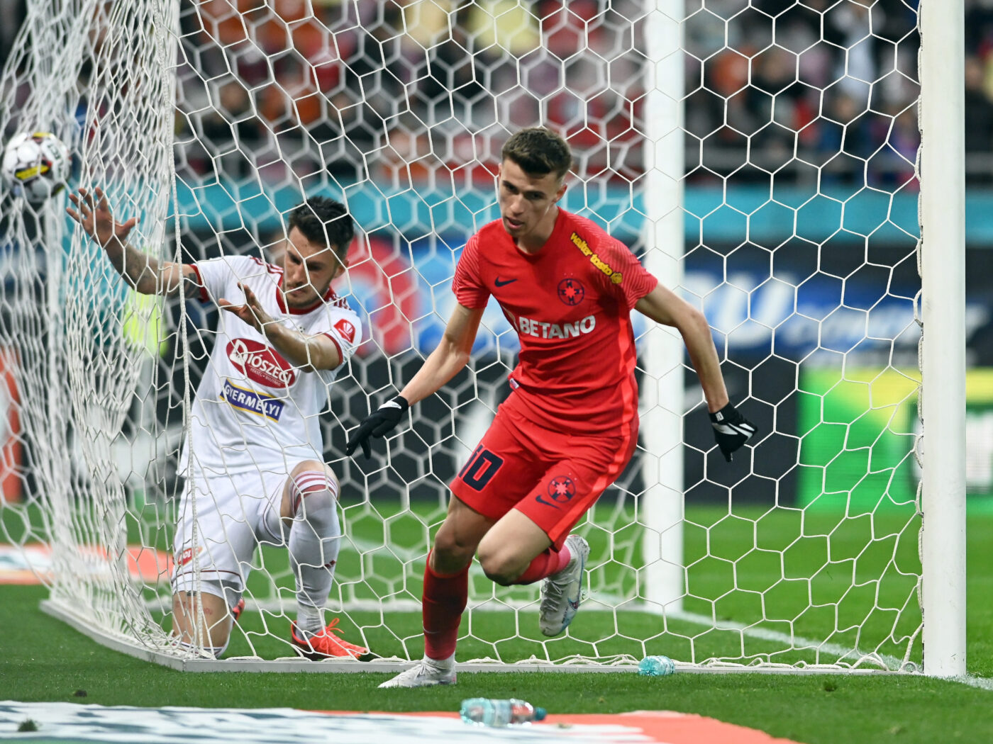 Tavi Popescu răsuflă ușurat după golul înscris în FCSB – Sepsi OSK. „Aveam nevoie mare!” Ce obiectiv are pentru play-off-ul Superligii