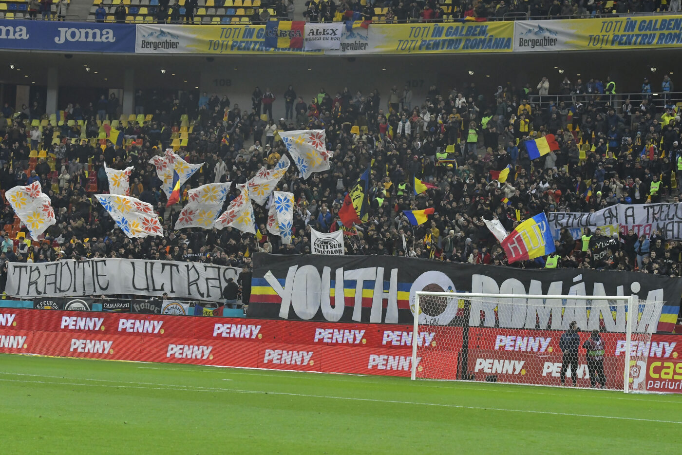 La un pas de „măcel” pe Arena Națională: ultrașii de la Skins Berceni (FCSB), scandal cu rivalii de la Peluza Sud ’97 (FC U Craiova)! Oltenii au fost implicați și în bătaia din Andorra și FRF ar putea lua măsuri pentru interzicerea lor la meciurile naționalei | EXCLUSIV
