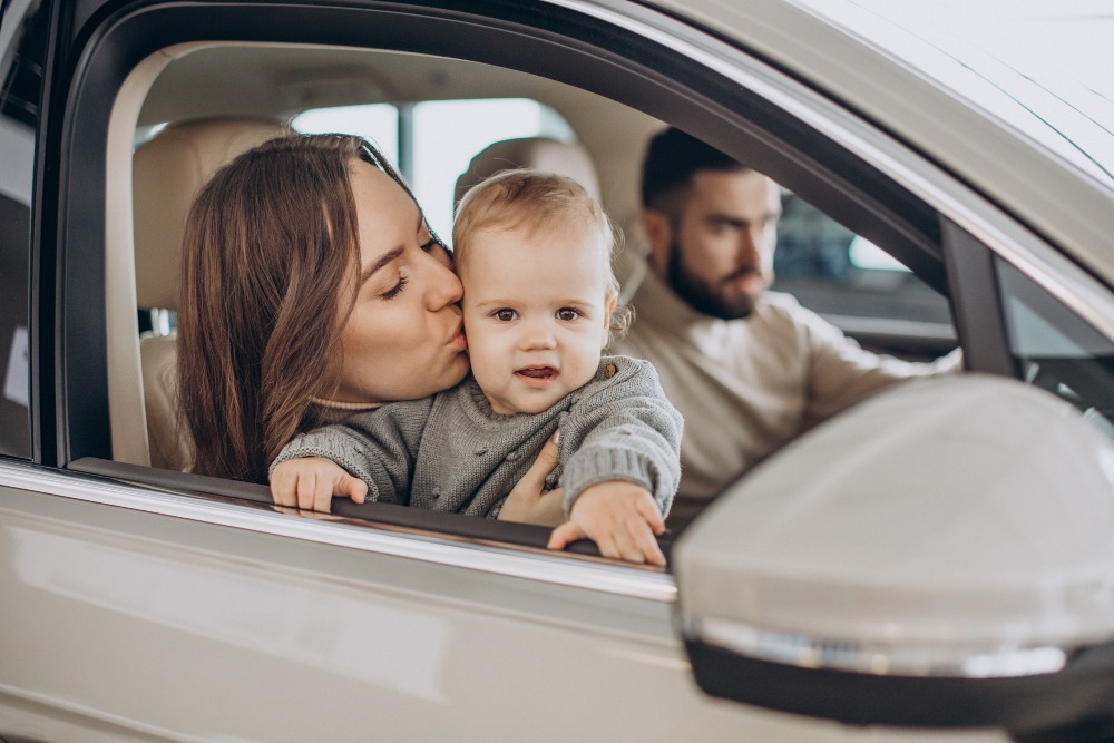 (P) Care sunt cele mai bune mașini de familie în 2023 și ce caracteristici să urmărești când cumperi un autoturism