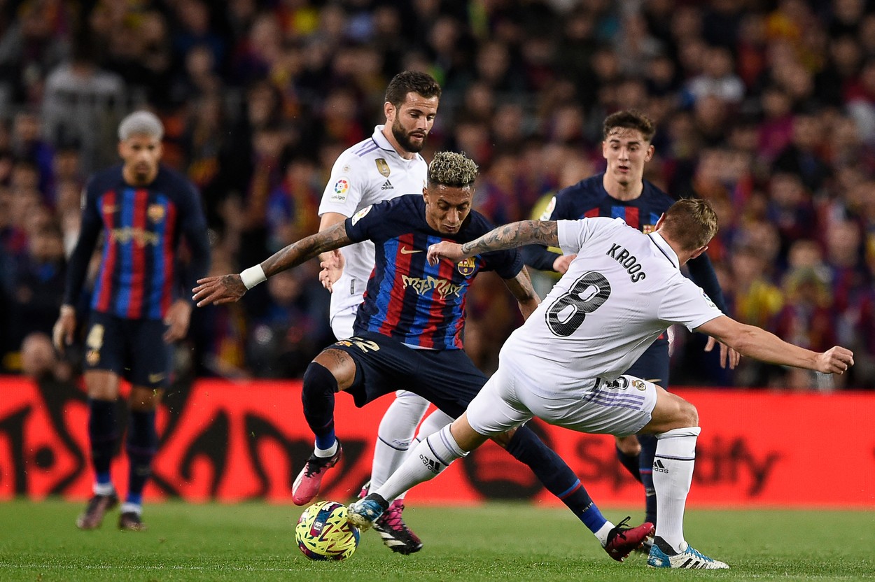 Barcelona – Real Madrid 2-1, în etapa 26 din La Liga! Catalanii câștigă cu un gol în prelungiri și se distanțează la 12 puncte în fruntea clasamentului | VIDEO