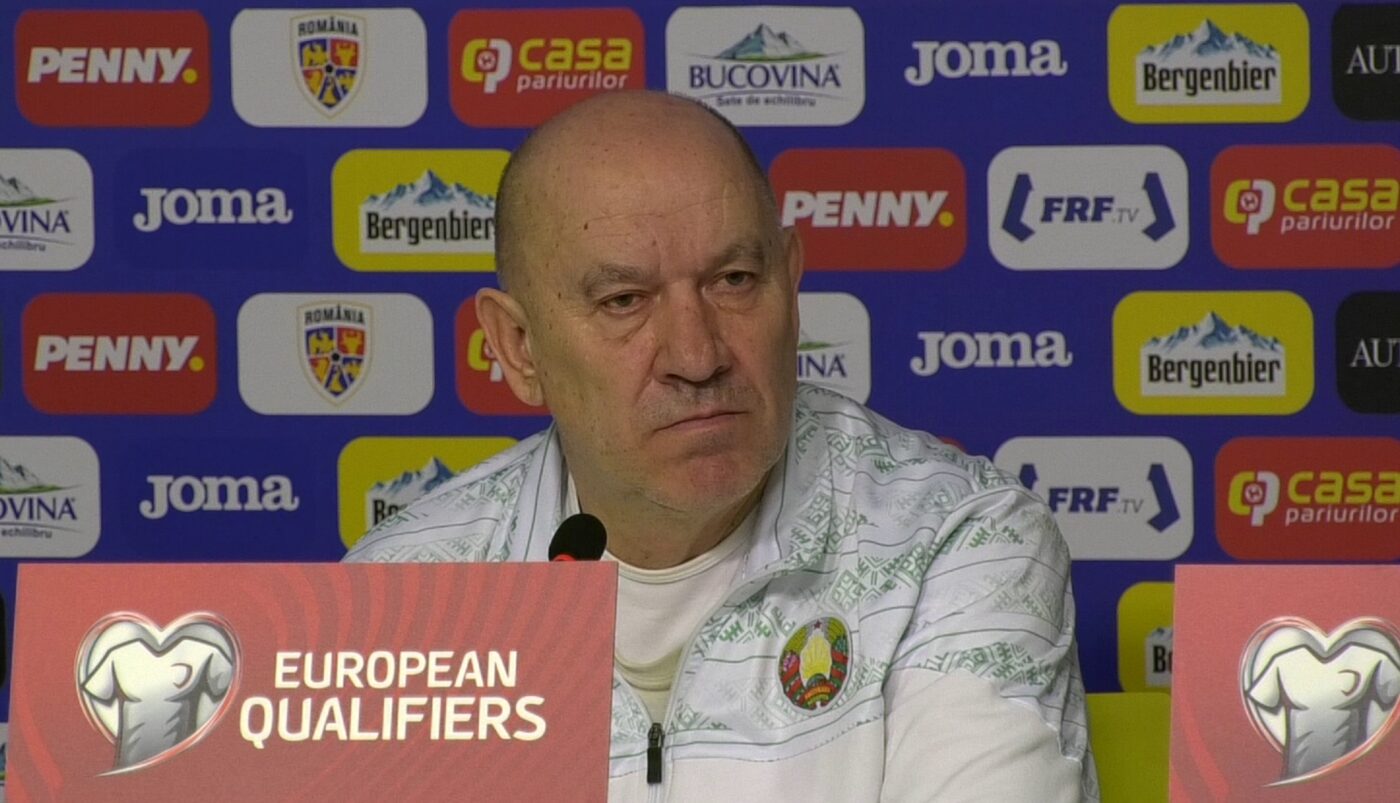 Selecționerul naționalei din Belarus, deranjat înaintea partidei cu România! Gestul pe care l-a făcut la conferința de presă: „V-am spus de la început!” | VIDEO