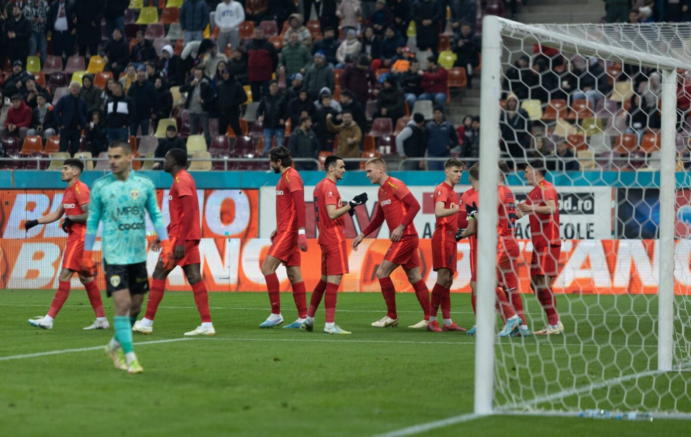 Jucătorii de la FCSB, șocați de demisia lui Leo Strizu: „E ciudat!” / „Poate se răzgândește”