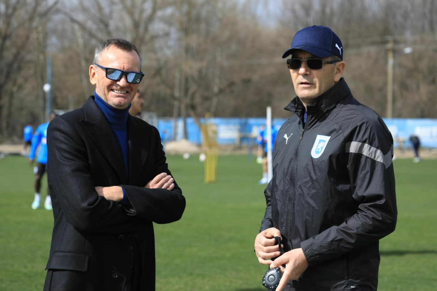 Probleme de lot la Universitatea Craiova, înaintea derby-ului cu FCSB! O legendă, alături de alb-albaştri la antrenament