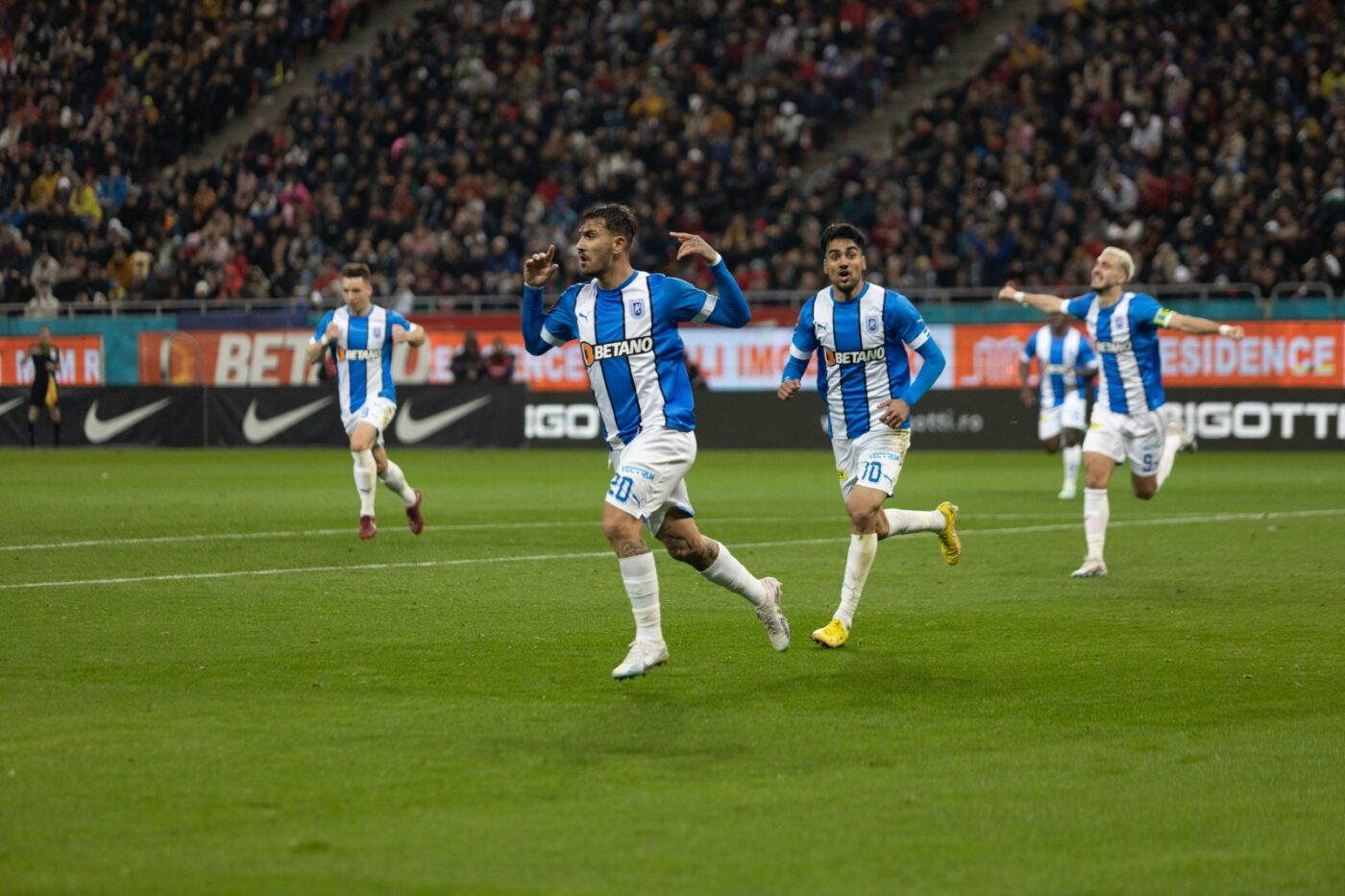 Jovan Markovic, magie cu repetiție pe Arena Națională! Gol superb marcat în FCSB – Universitatea Craiova, aproape identic cu reușita fabuloasă din iulie 2021 | FOTO & VIDEO