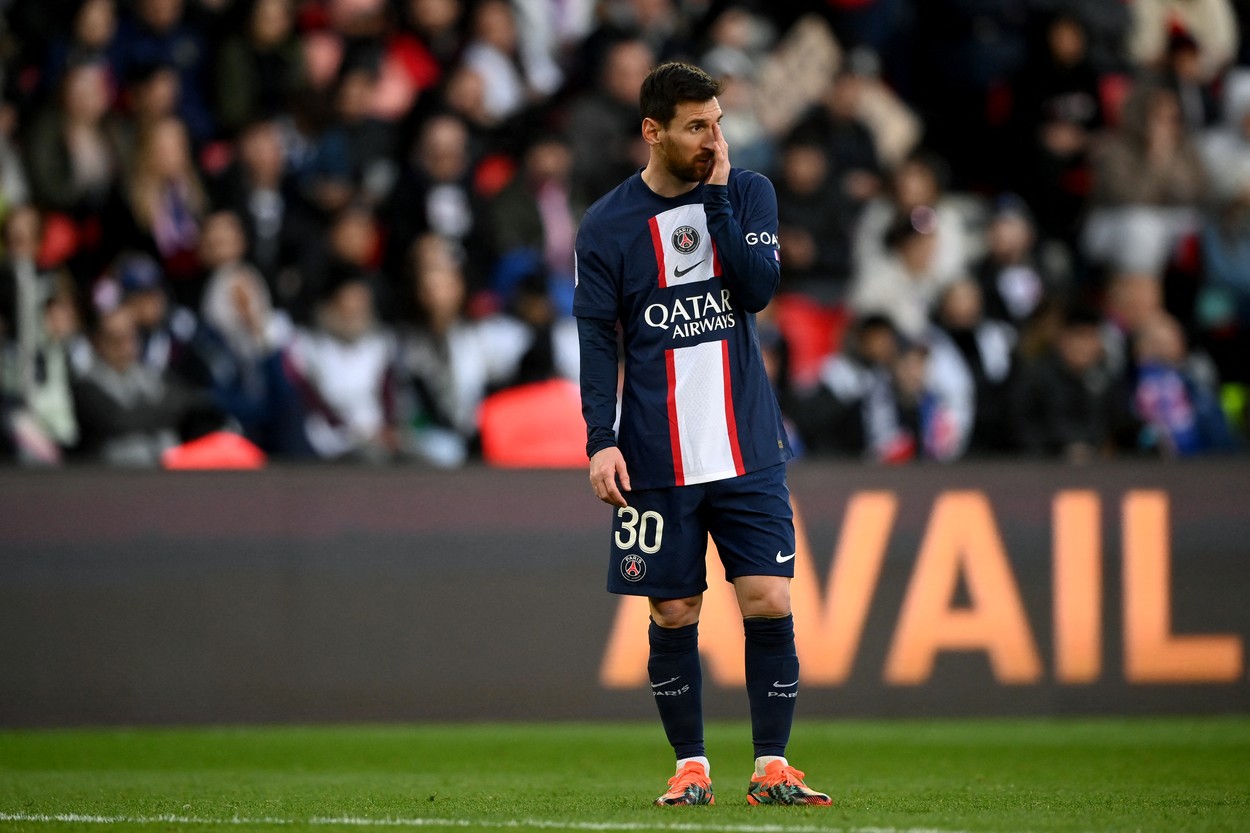 Lionel Messi nu a putut evita înfrângerea lui PSG în fața lui Rennes. Sursă foto: Profimedia